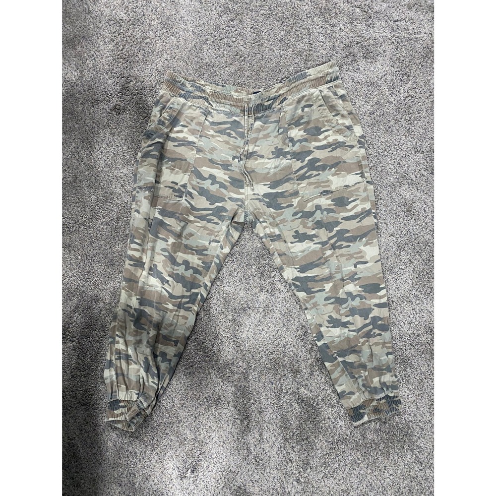 GAP Joggers Camo Green XXL Excellent